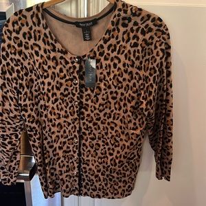 Size Large whbm leopard cardigan